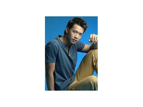 Siêu mẫu Đức Vĩnh tham dự cuộc thi Mr World 2007