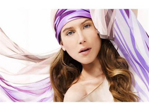 Khăn lụa cho mùa hè, tại sao không? 