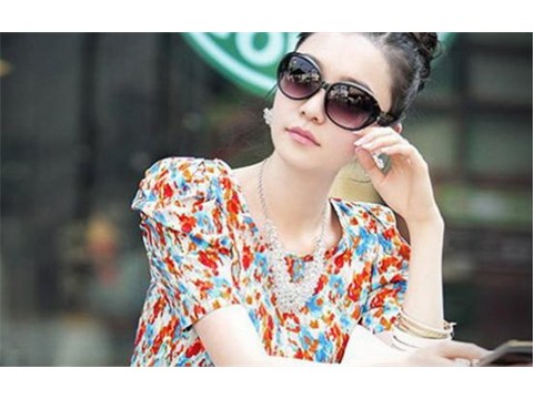 Một ngày thanh lịch với quý cô công sở  