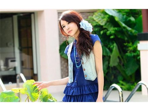 4 trang phục hè vẫn có thể 
