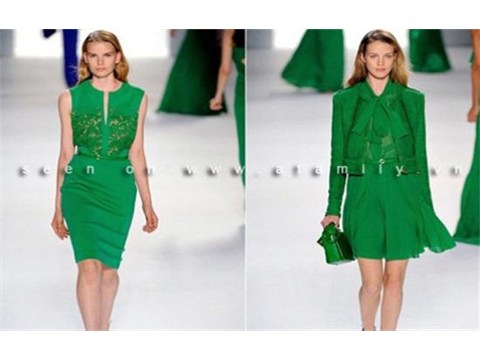 Sắc xanh độc đáo trở lại sàn catwalk Xuân 2012  