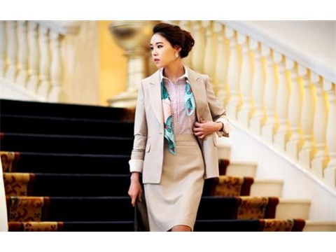 Những kết hợp trang phục đẹp mắt đầu năm 