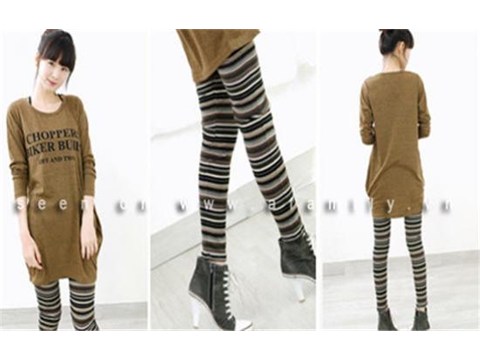 Tưng bừng xuống phố với legging họa tiết  